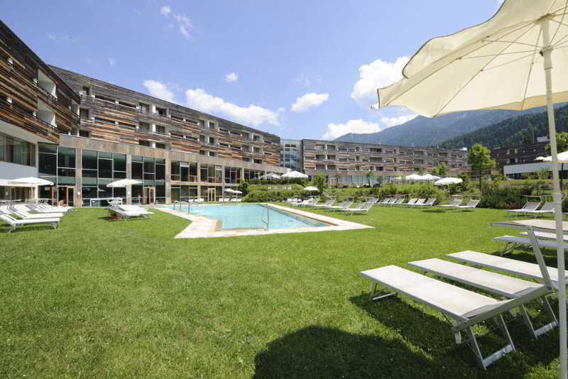 Falkensteiner Hotel & Spa Carinzia Superior Tröpolach Eksteriør bilde